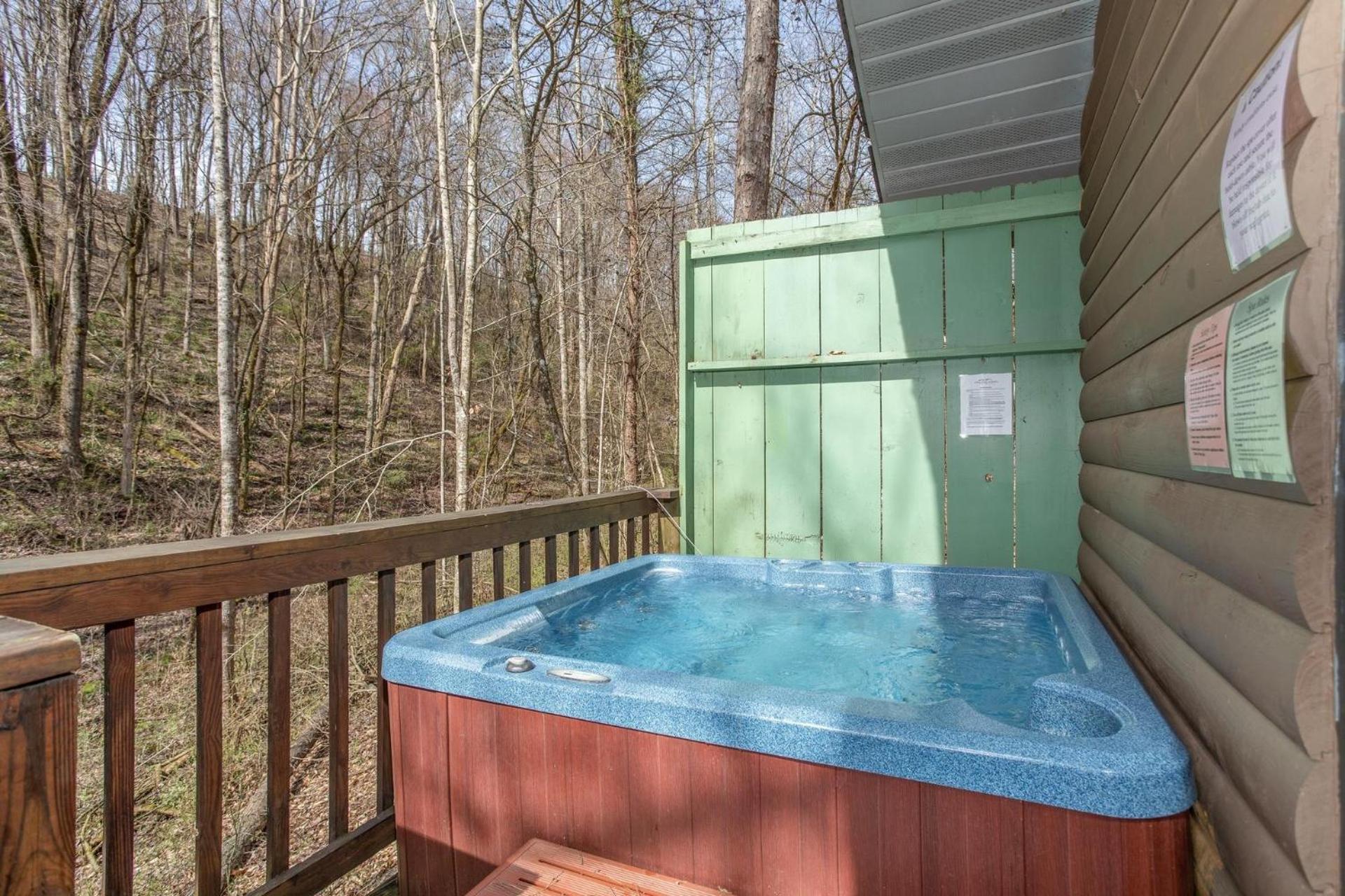 Bear Mountain Hollow-Free Dollywood Ticket- Cozy Cabin With A Hot Tub, Arcade & Deck Close To Town Pigeon Forge Esterno foto